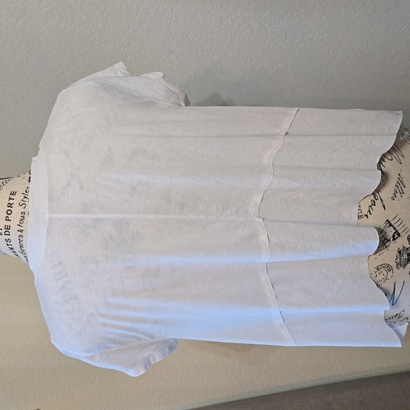 Free People Movement White Cropped Active Tee XS Flowy Layered Stretch NWOT - Picture 8 of 8